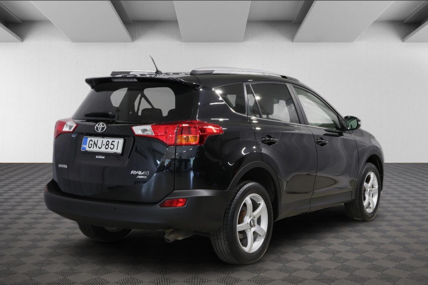 Toyota RAV4 vaihtoauto