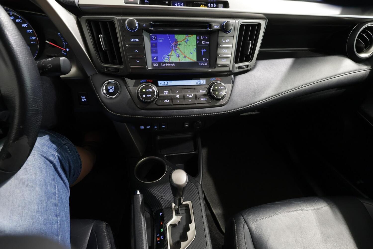 Toyota RAV4 vaihtoauto