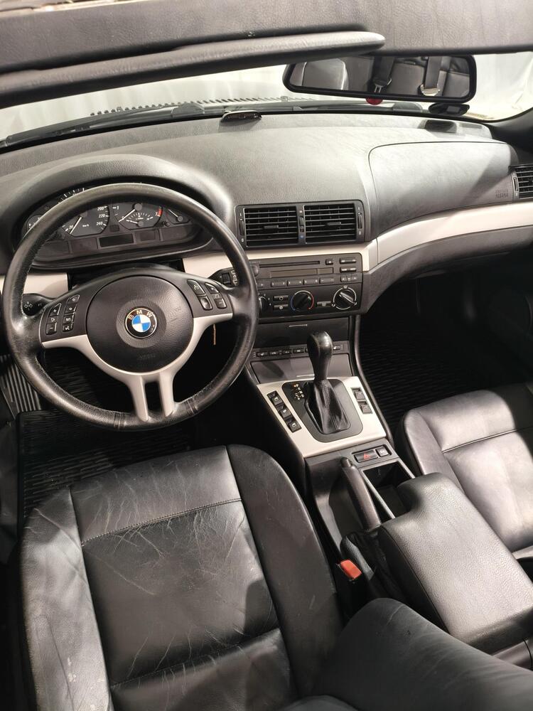 BMW 320 vaihtoauto
