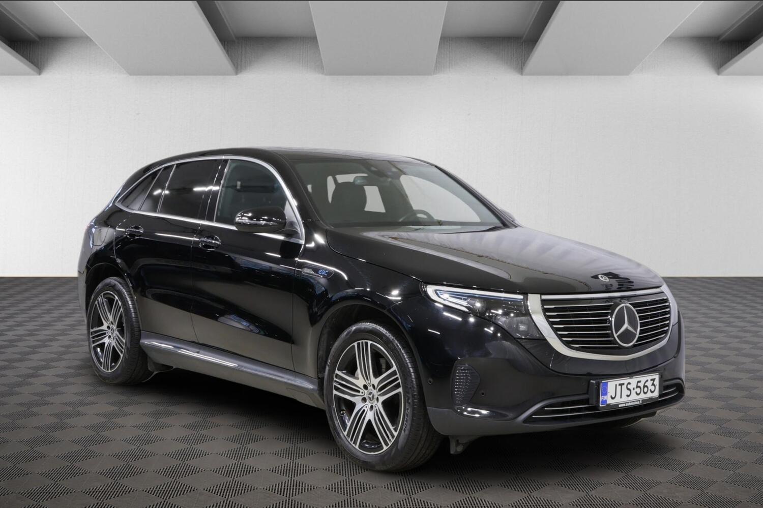 Mercedes-Benz EQC vaihtoauto
