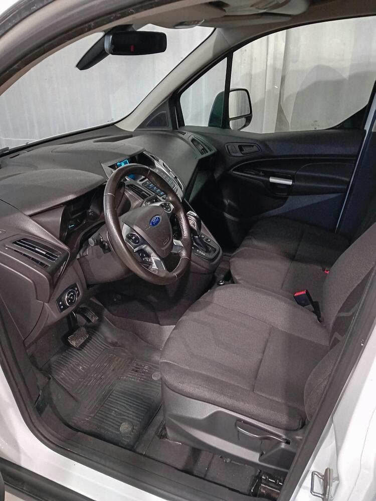 Ford Transit Connect vaihtoauto