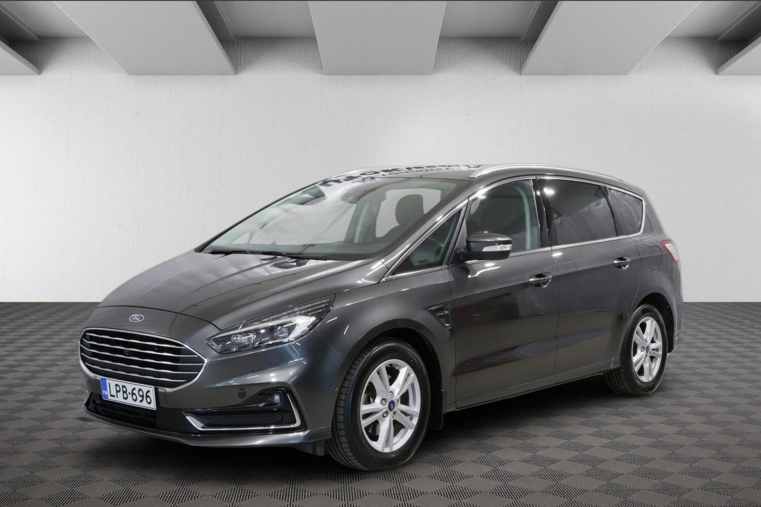 Ford S-MAX vaihtoauto