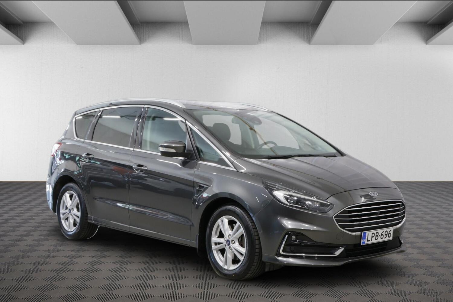Ford S-MAX vaihtoauto