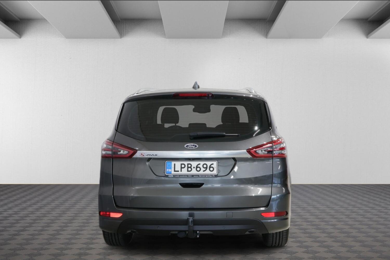 Ford S-MAX vaihtoauto