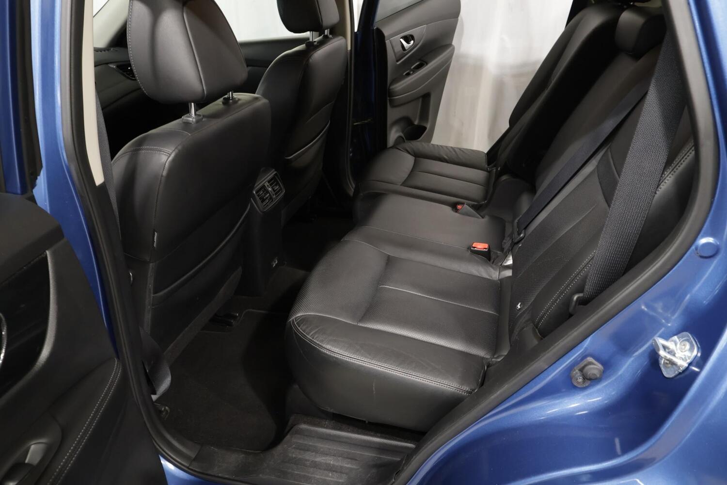 Nissan X-Trail vaihtoauto