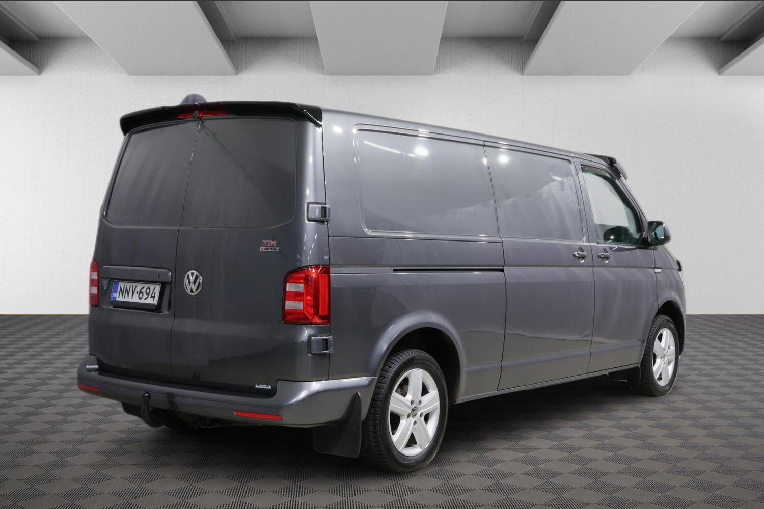 Volkswagen Transporter vaihtoauto