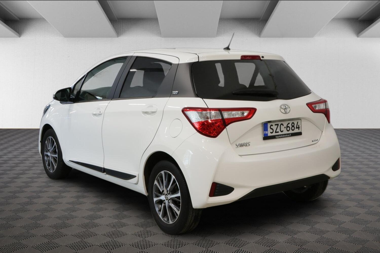 Toyota Yaris vaihtoauto