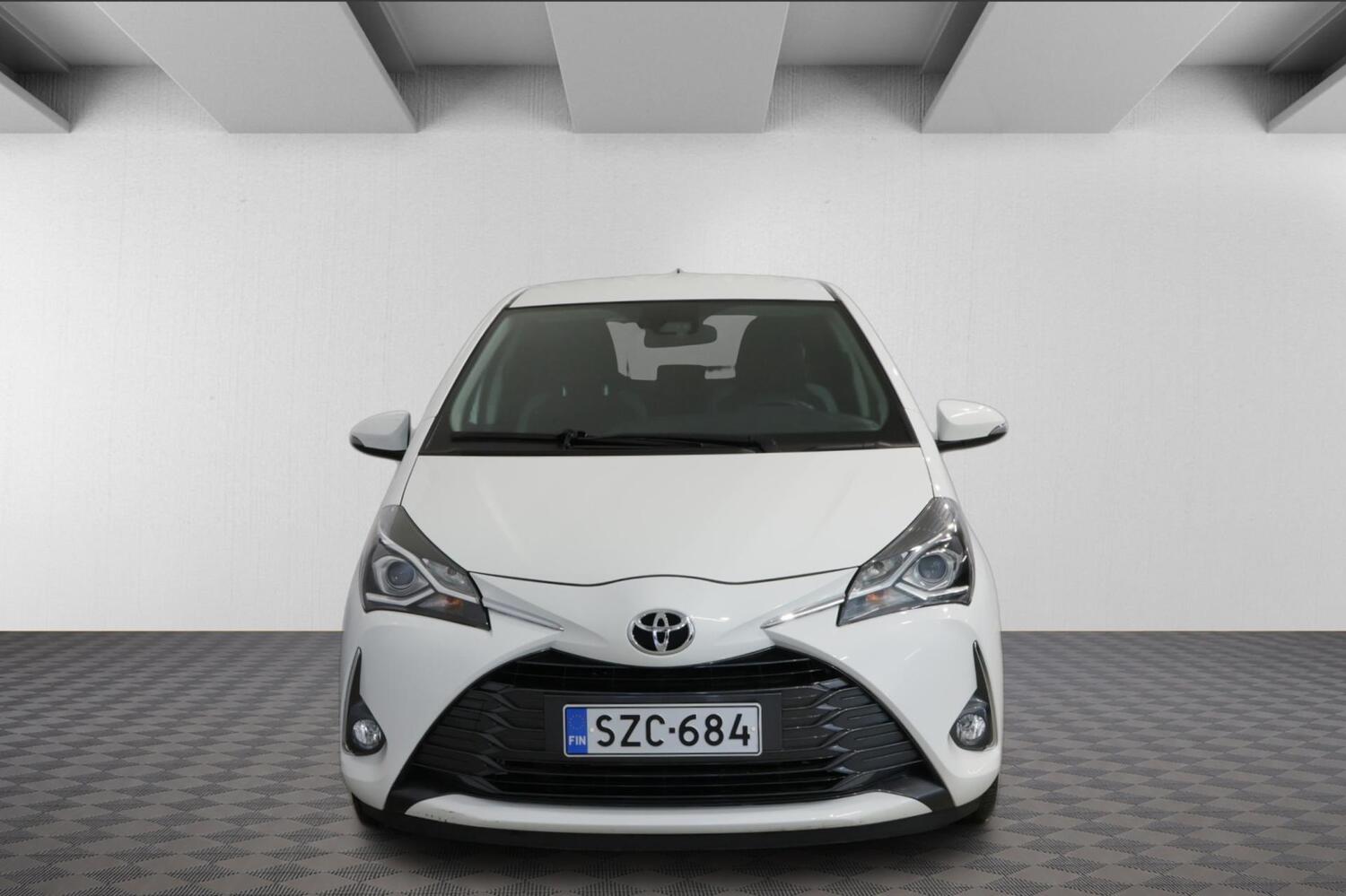 Toyota Yaris vaihtoauto