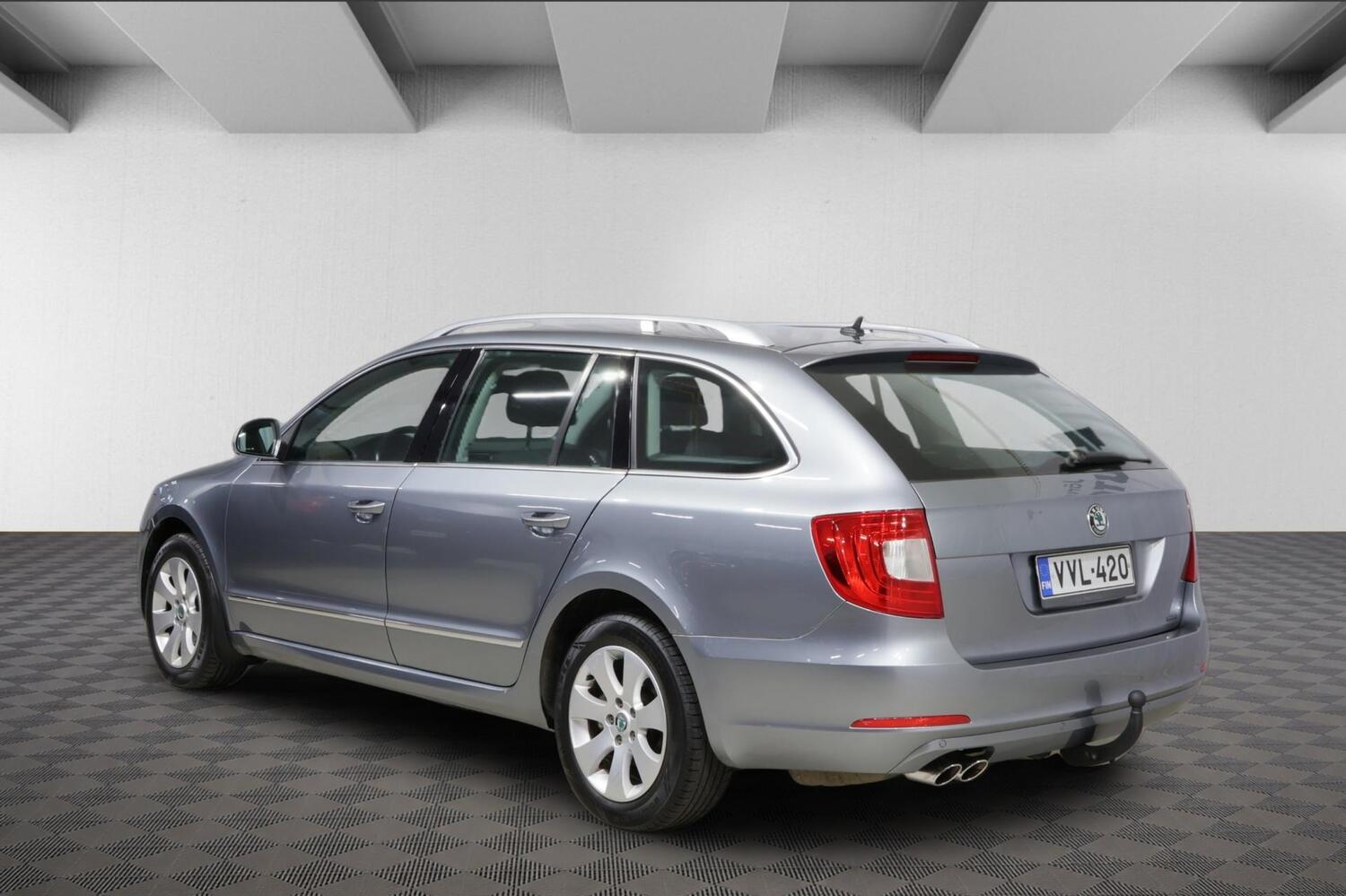 Skoda Superb vaihtoauto