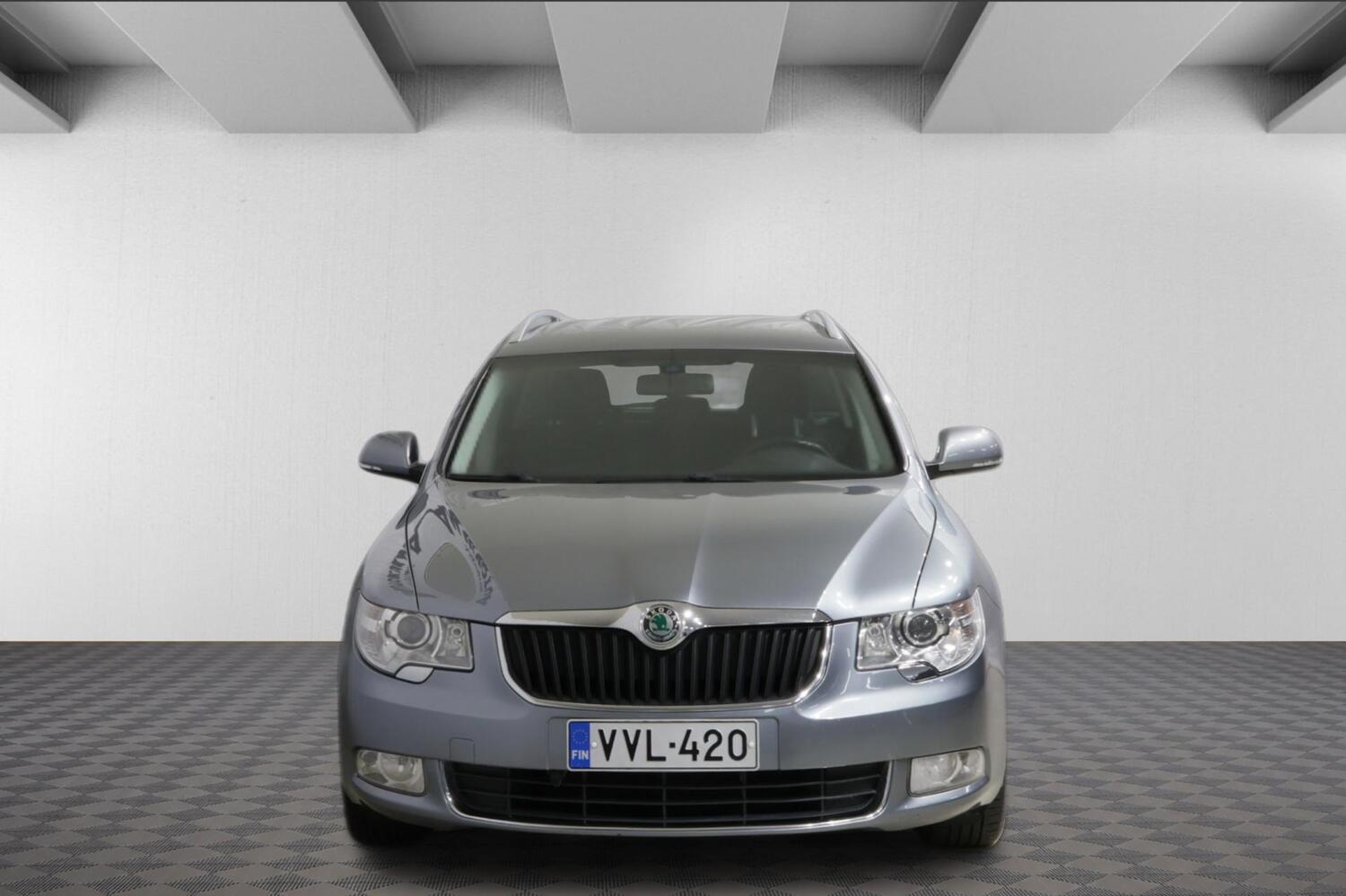Skoda Superb vaihtoauto