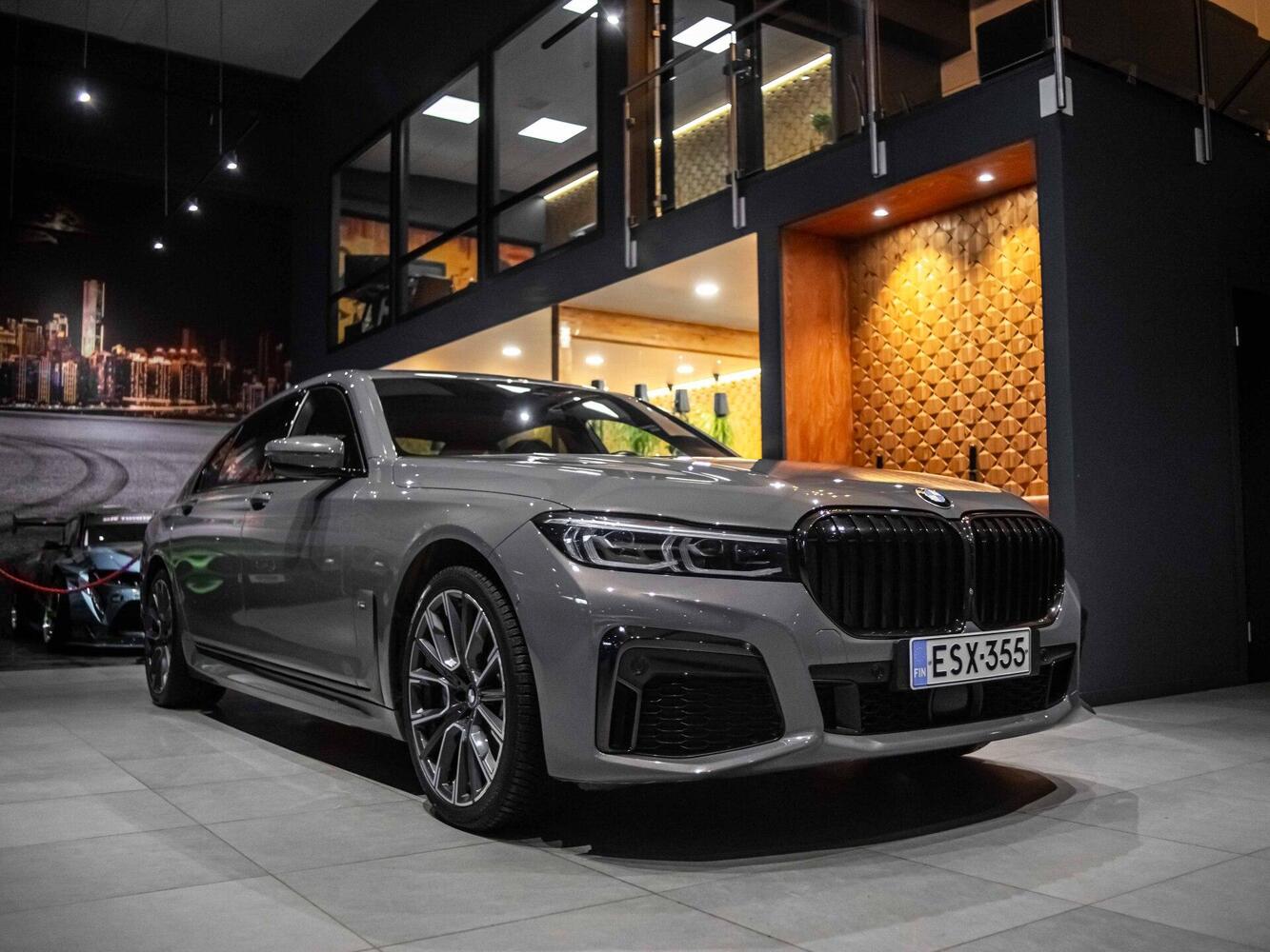 BMW 745 vaihtoauto