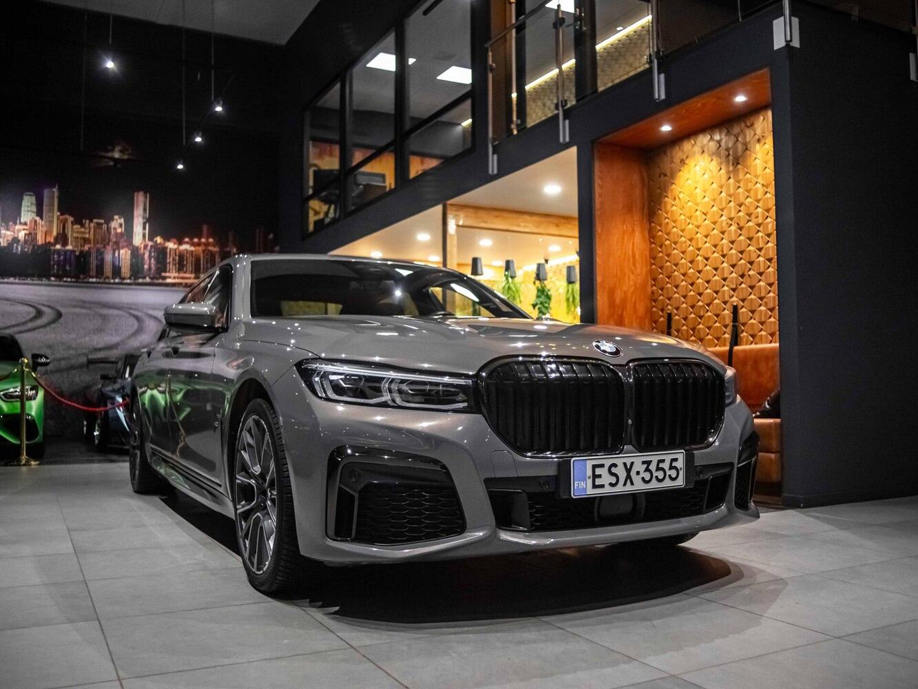 BMW 745 vaihtoauto