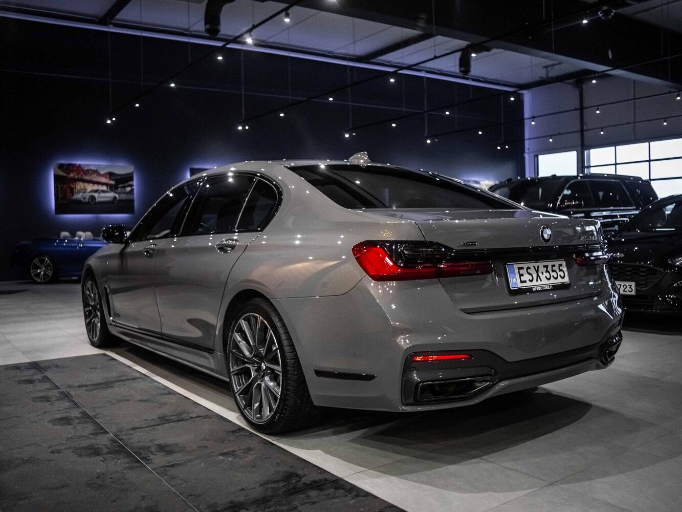 BMW 745 vaihtoauto