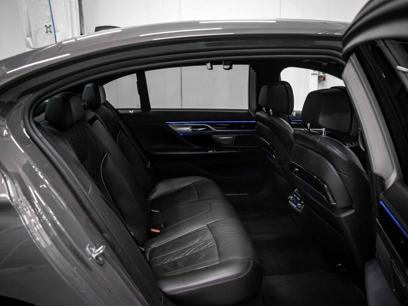 BMW 745 vaihtoauto