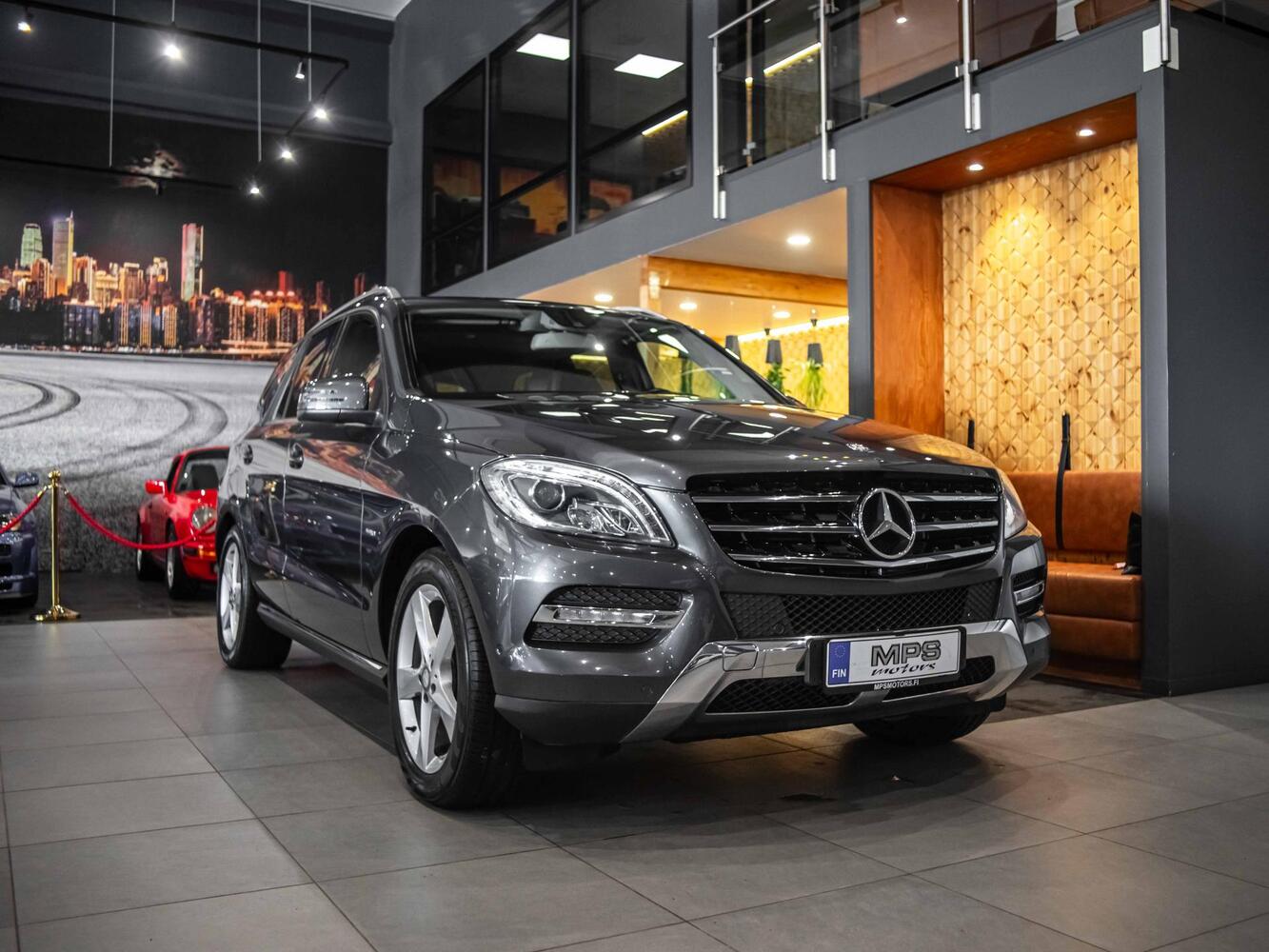 Mercedes-Benz ML vaihtoauto