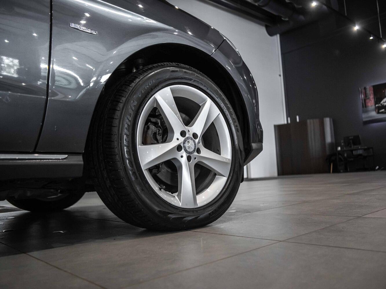 Mercedes-Benz ML vaihtoauto