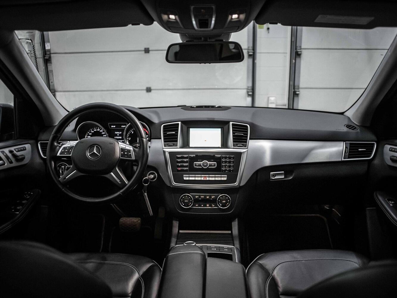 Mercedes-Benz ML vaihtoauto
