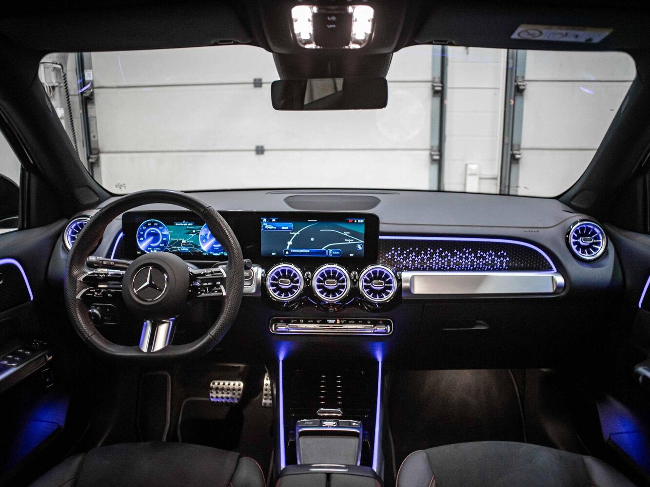 Mercedes-Benz EQB vaihtoauto