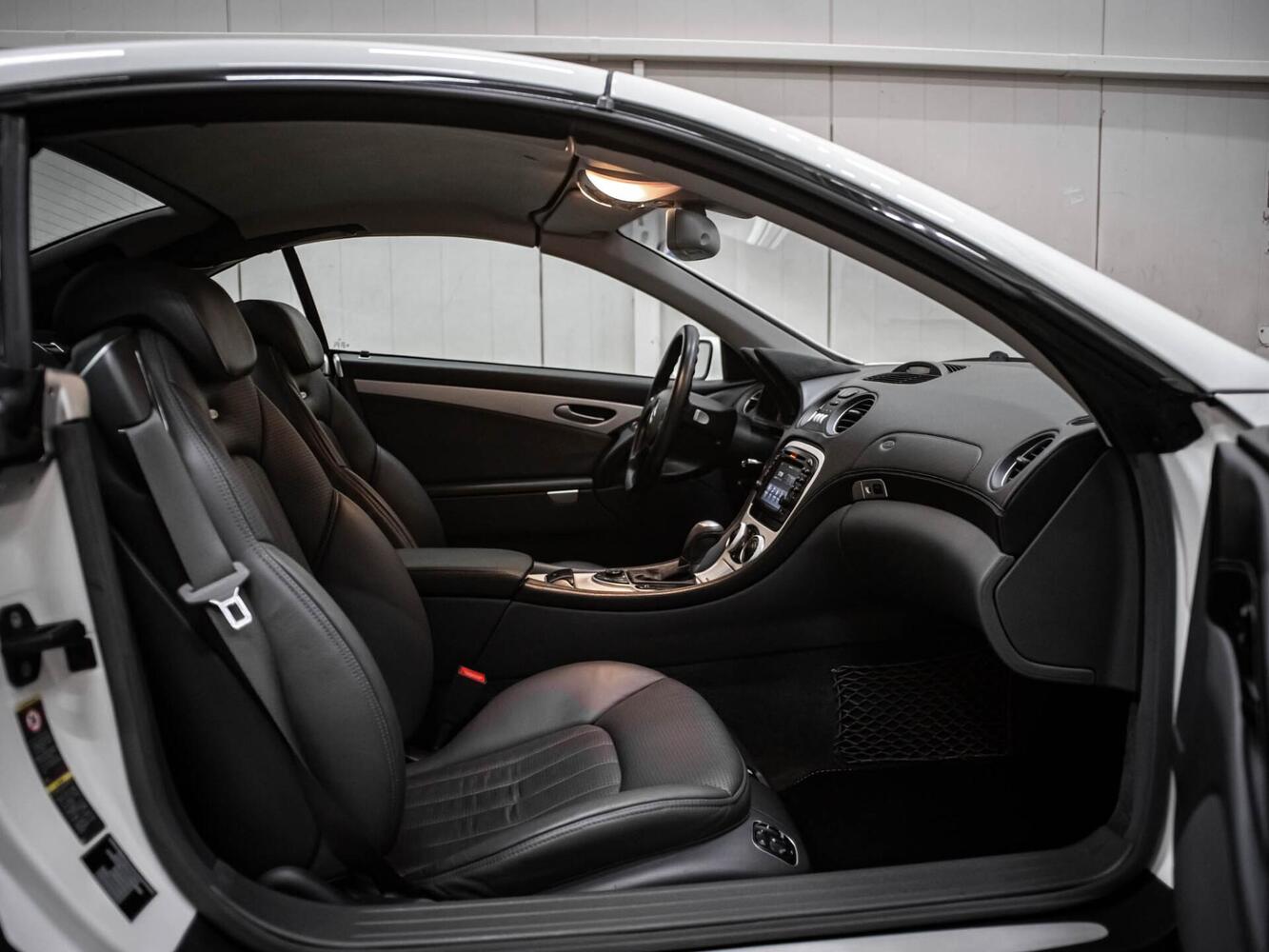Mercedes-Benz SL vaihtoauto