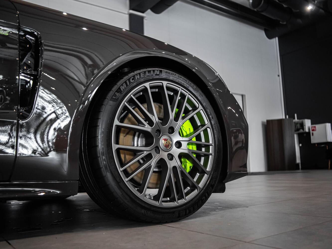 Porsche Panamera vaihtoauto