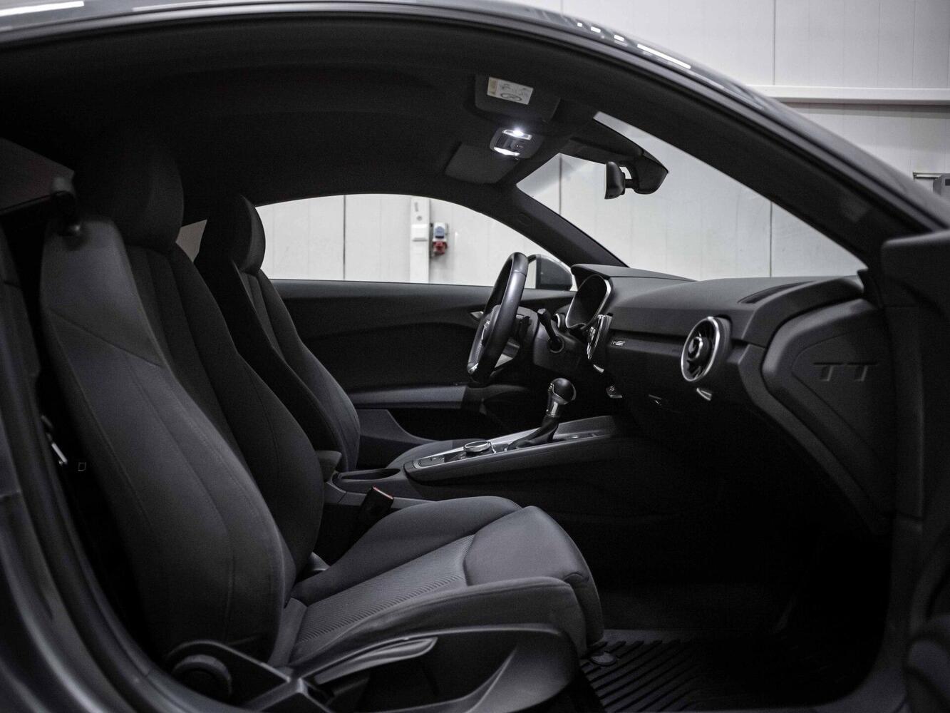 Audi TT vaihtoauto
