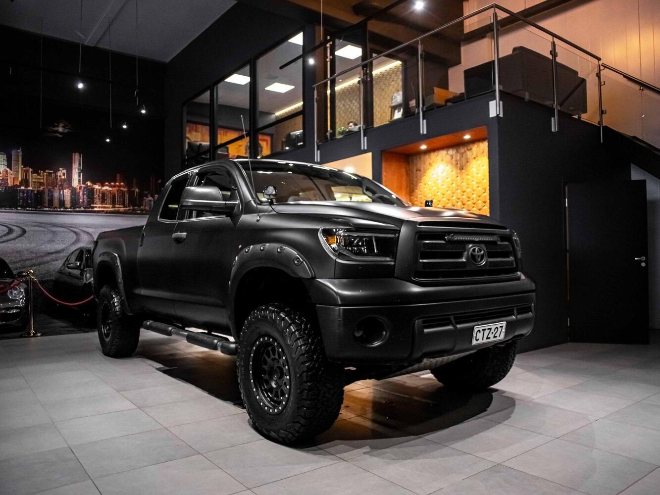 Toyota Tundra vaihtoauto
