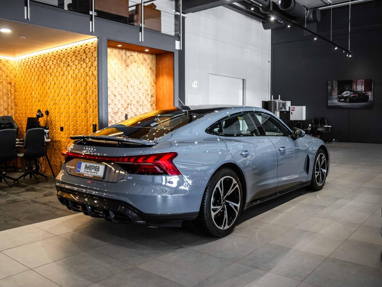 Audi e-tron GT vaihtoauto