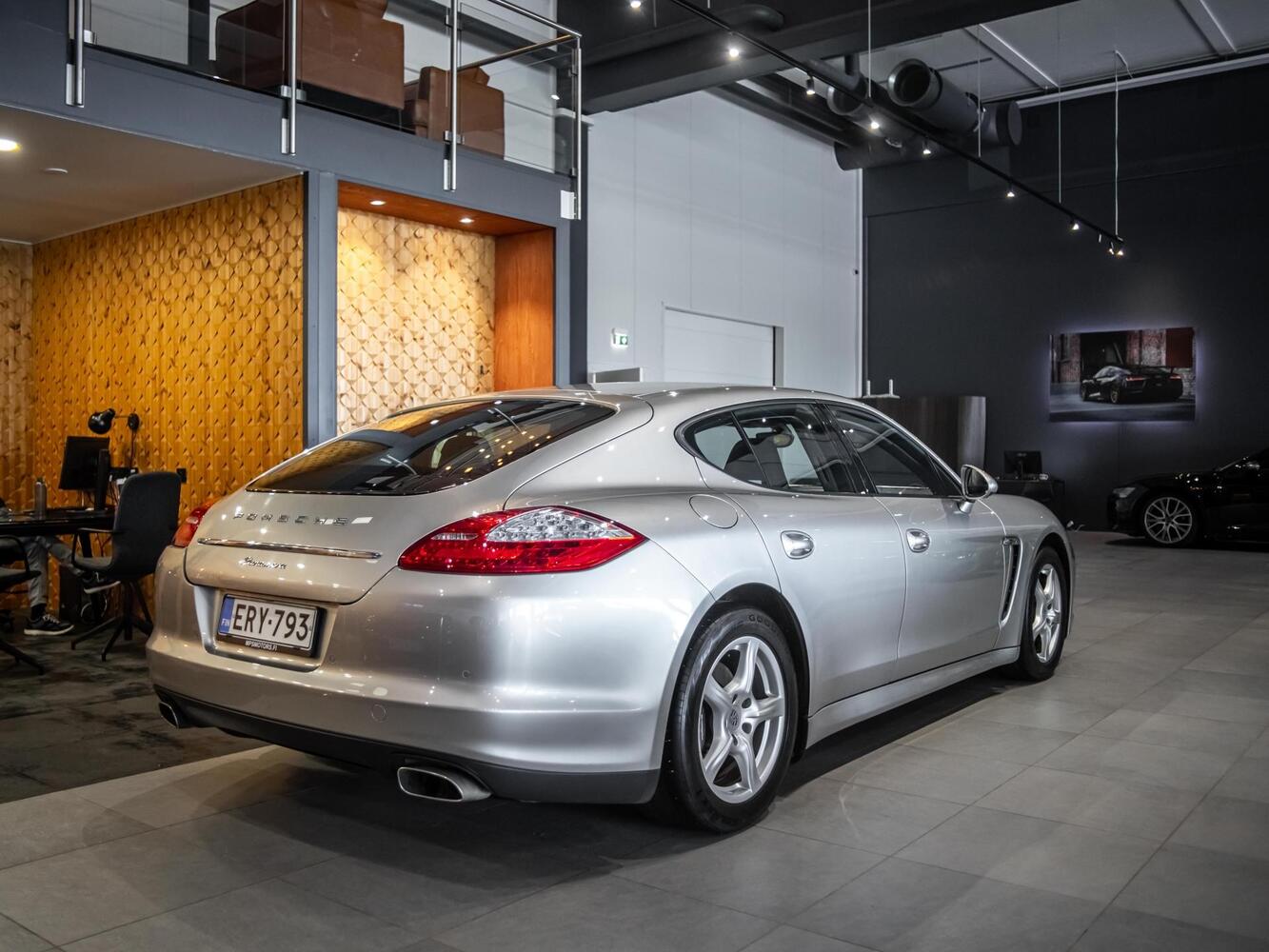 Porsche Panamera vaihtoauto