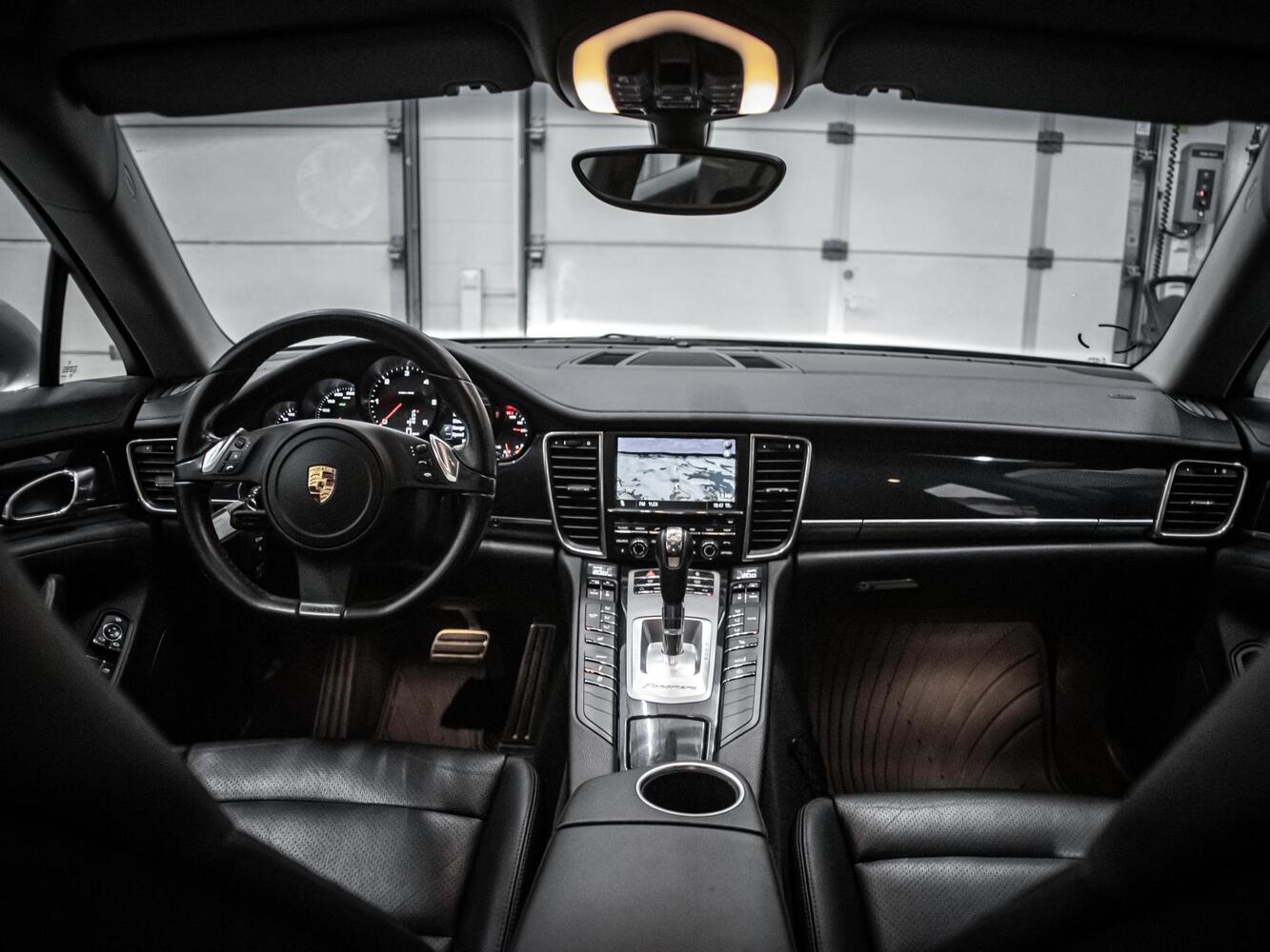 Porsche Panamera vaihtoauto