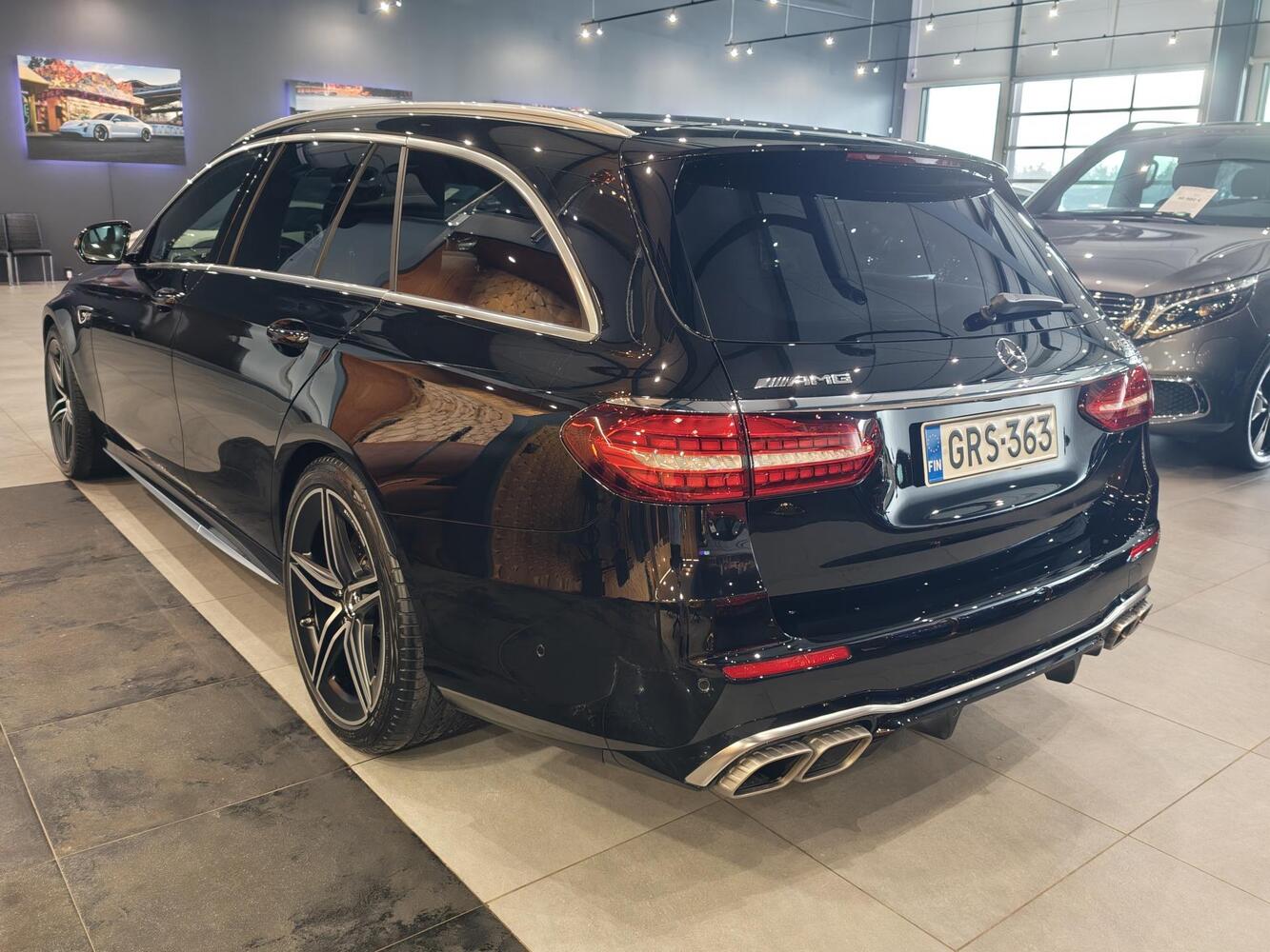 Mercedes-Benz E vaihtoauto