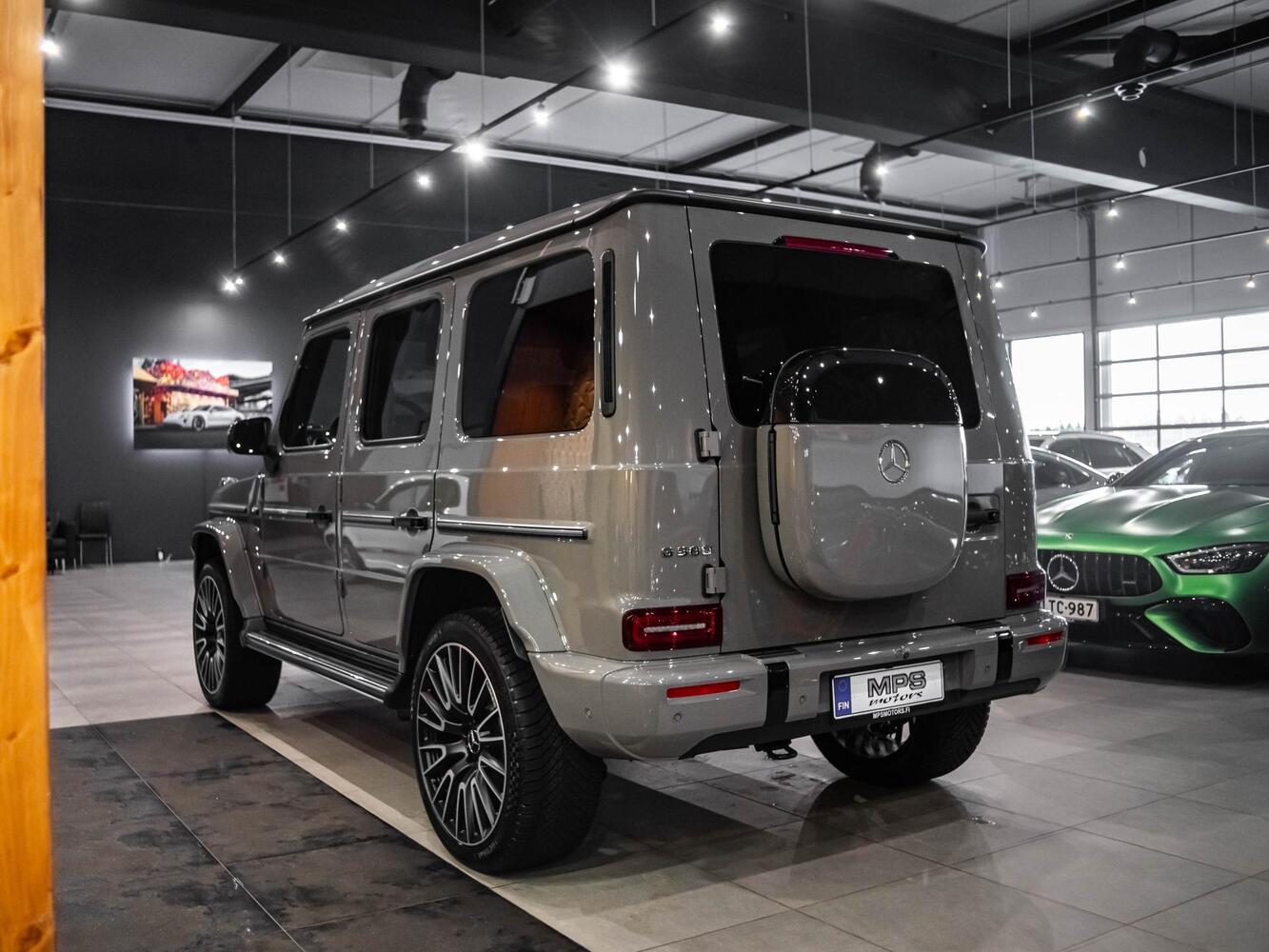 Mercedes-Benz G vaihtoauto