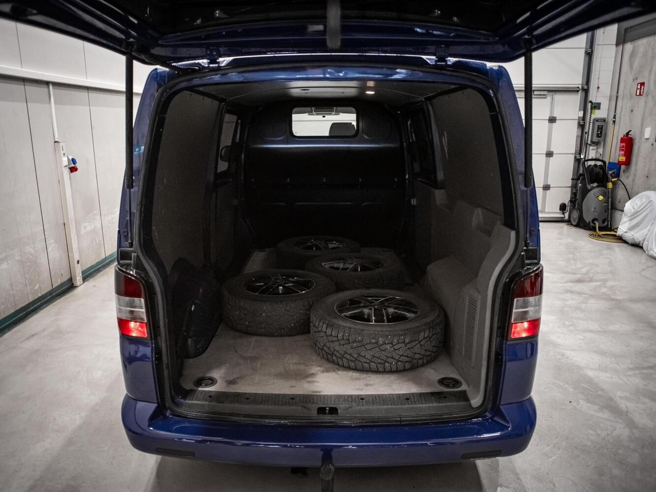 Volkswagen Transporter vaihtoauto