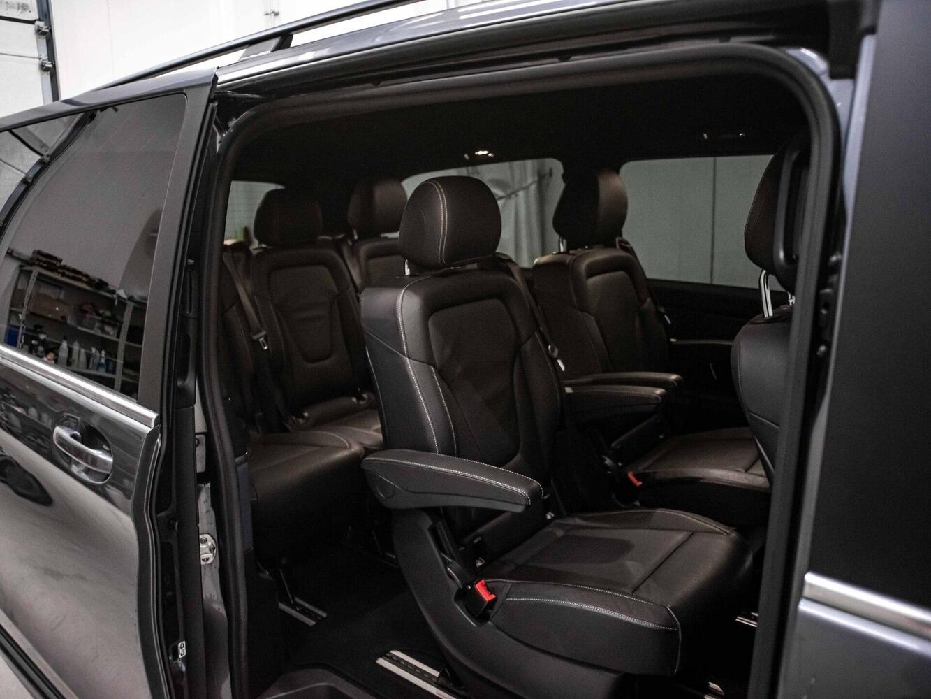Mercedes-Benz EQV vaihtoauto