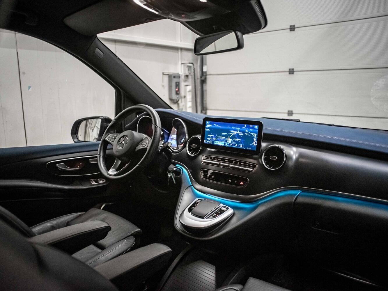 Mercedes-Benz EQV vaihtoauto