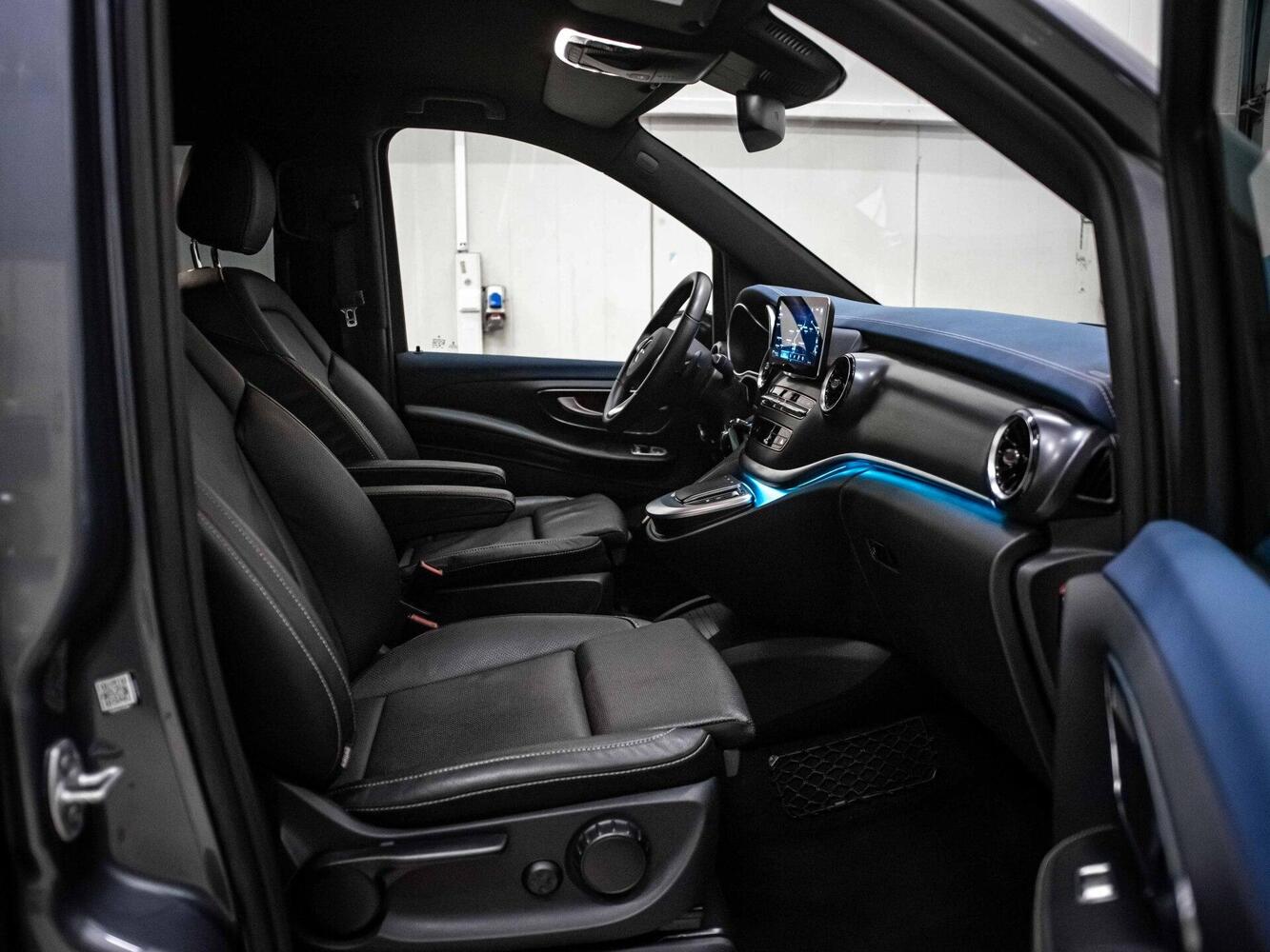 Mercedes-Benz EQV vaihtoauto