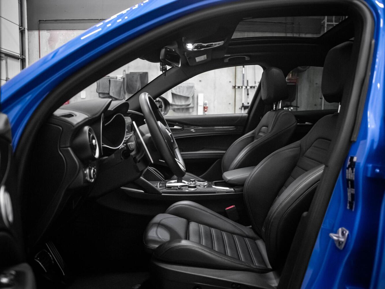 Alfa Romeo Stelvio vaihtoauto