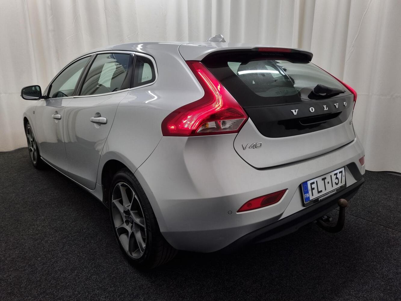 Volvo V40 vaihtoauto