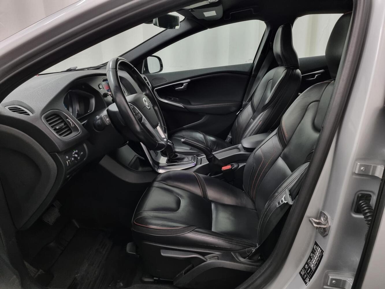 Volvo V40 vaihtoauto