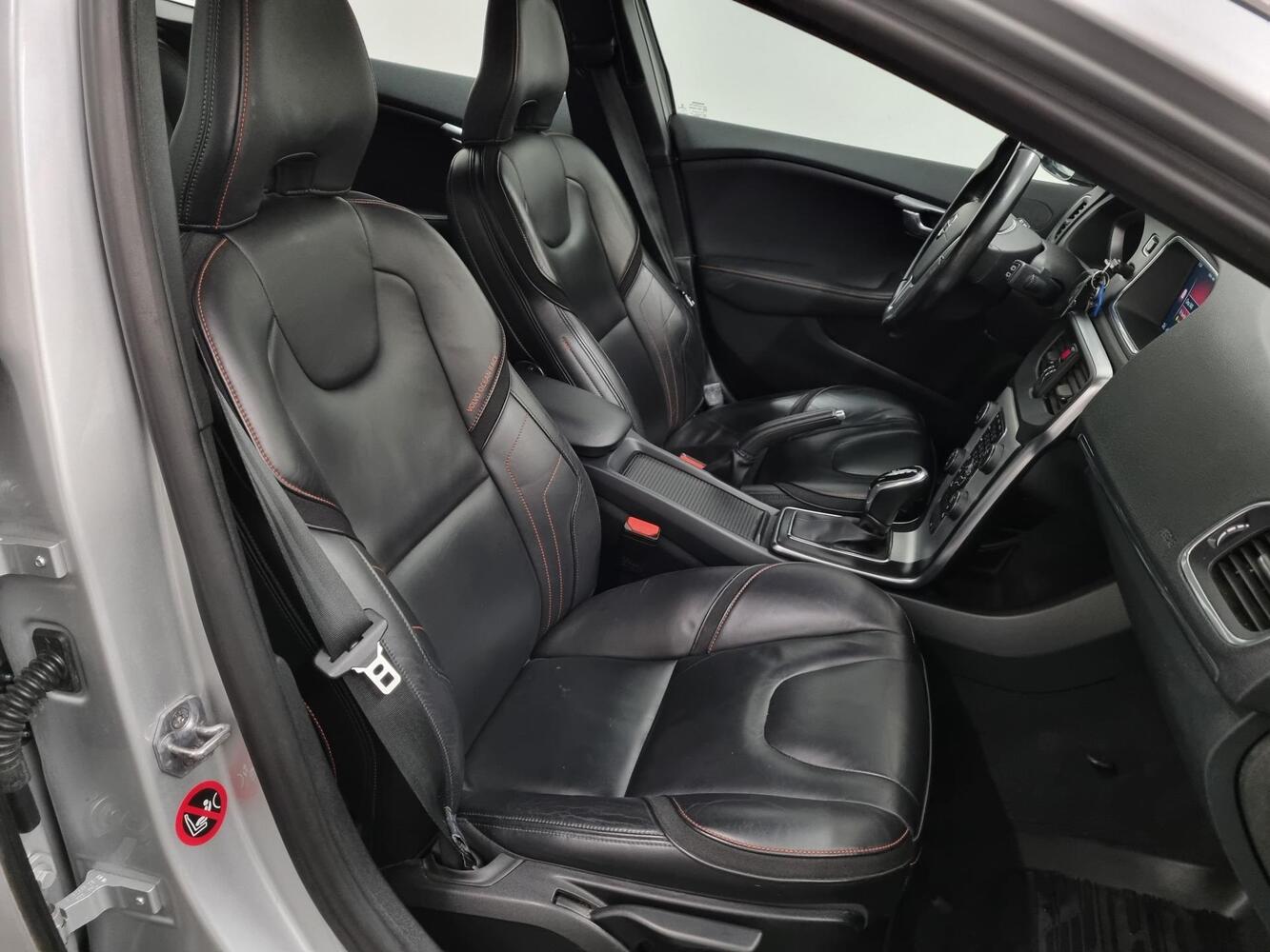 Volvo V40 vaihtoauto