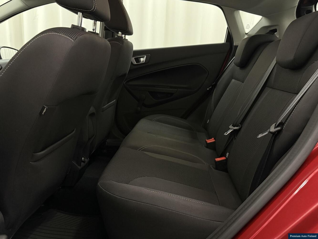 Ford Fiesta vaihtoauto