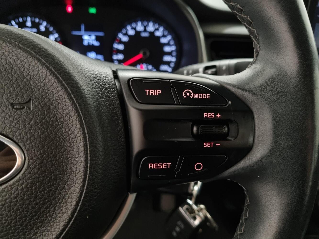 Kia Stonic vaihtoauto