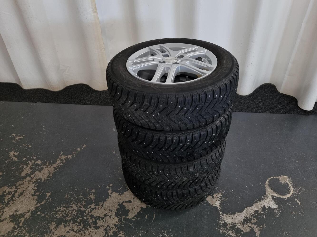 Kia Stonic vaihtoauto