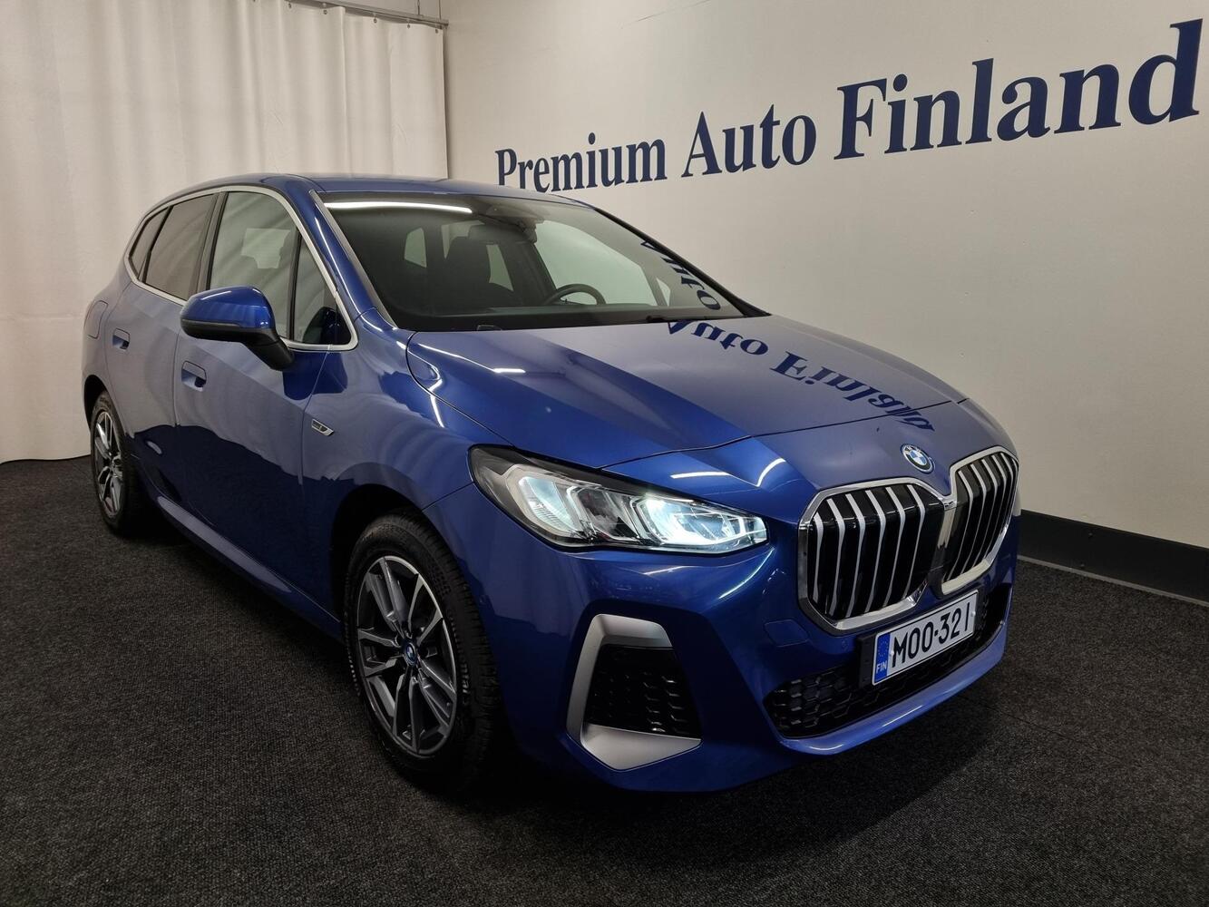 BMW 225 vaihtoauto