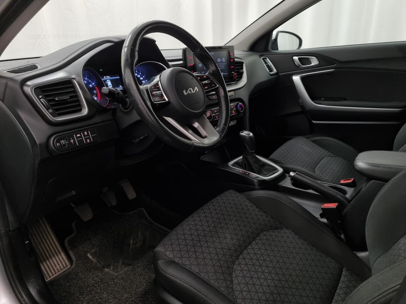 Kia Ceed vaihtoauto