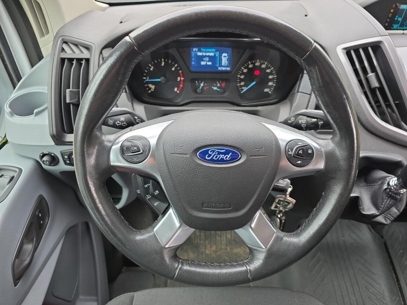 Ford Transit vaihtoauto