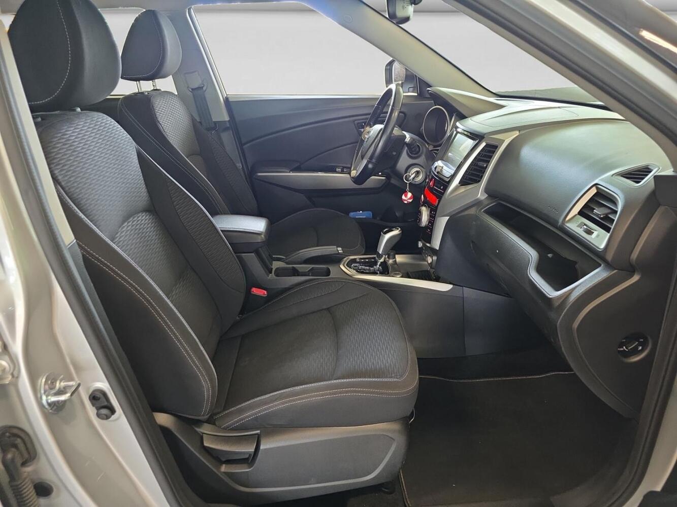 SsangYong Tivoli vaihtoauto