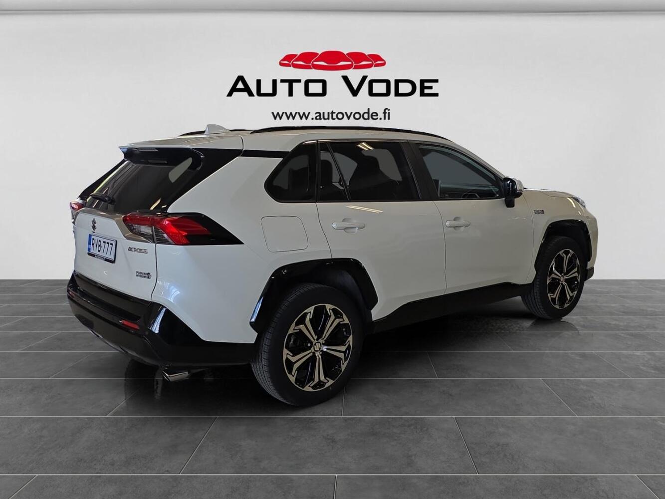 Suzuki Across vaihtoauto