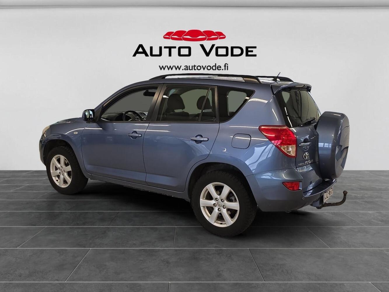 Toyota RAV4 vaihtoauto