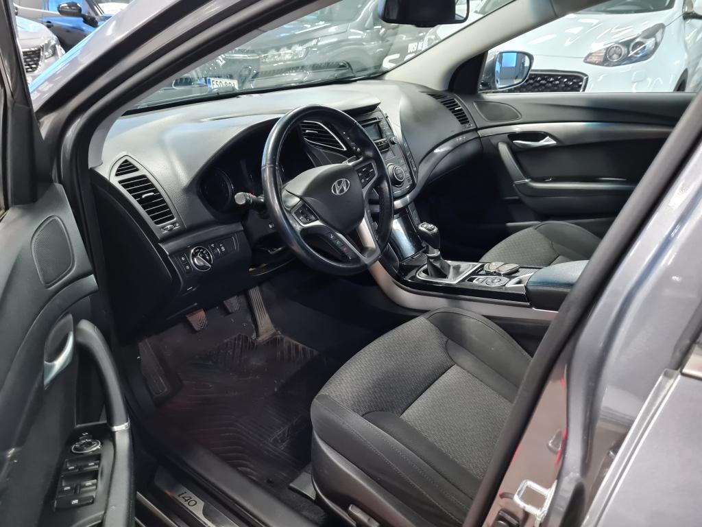 Hyundai i40 vaihtoauto