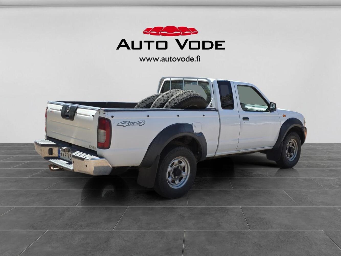 Nissan King Cab vaihtoauto